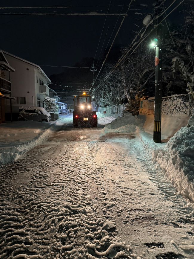 夜中の除雪作業